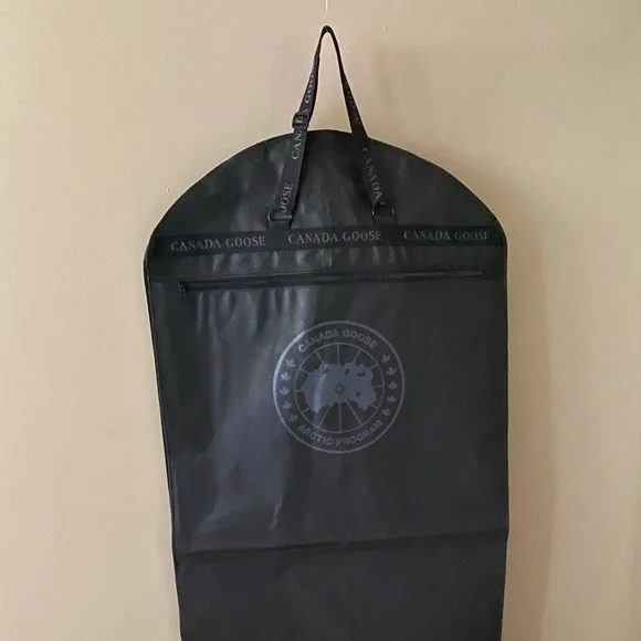 Canada 🇨🇦 Goose Garment bag set - Picture 10 of 12